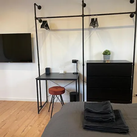 Lightplace • Grosse • 3 Schlafzimmer • Boxspring • Smart Tv • Biergarten • Restaurant * Braunschweig