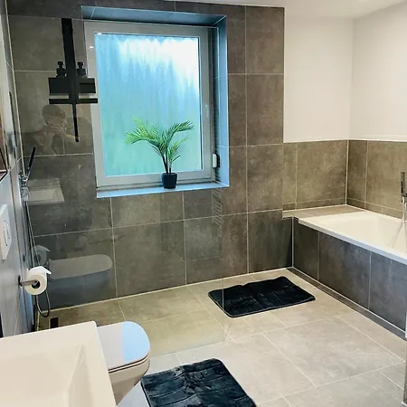 Lightplace • Grosse • 3 Schlafzimmer • Boxspring • Smart Tv • Biergarten • Restaurant Appartamento Braunschweig