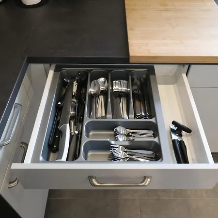 Lightplace • Grosse • 3 Schlafzimmer • Boxspring • Smart Tv • Biergarten • Restaurant *